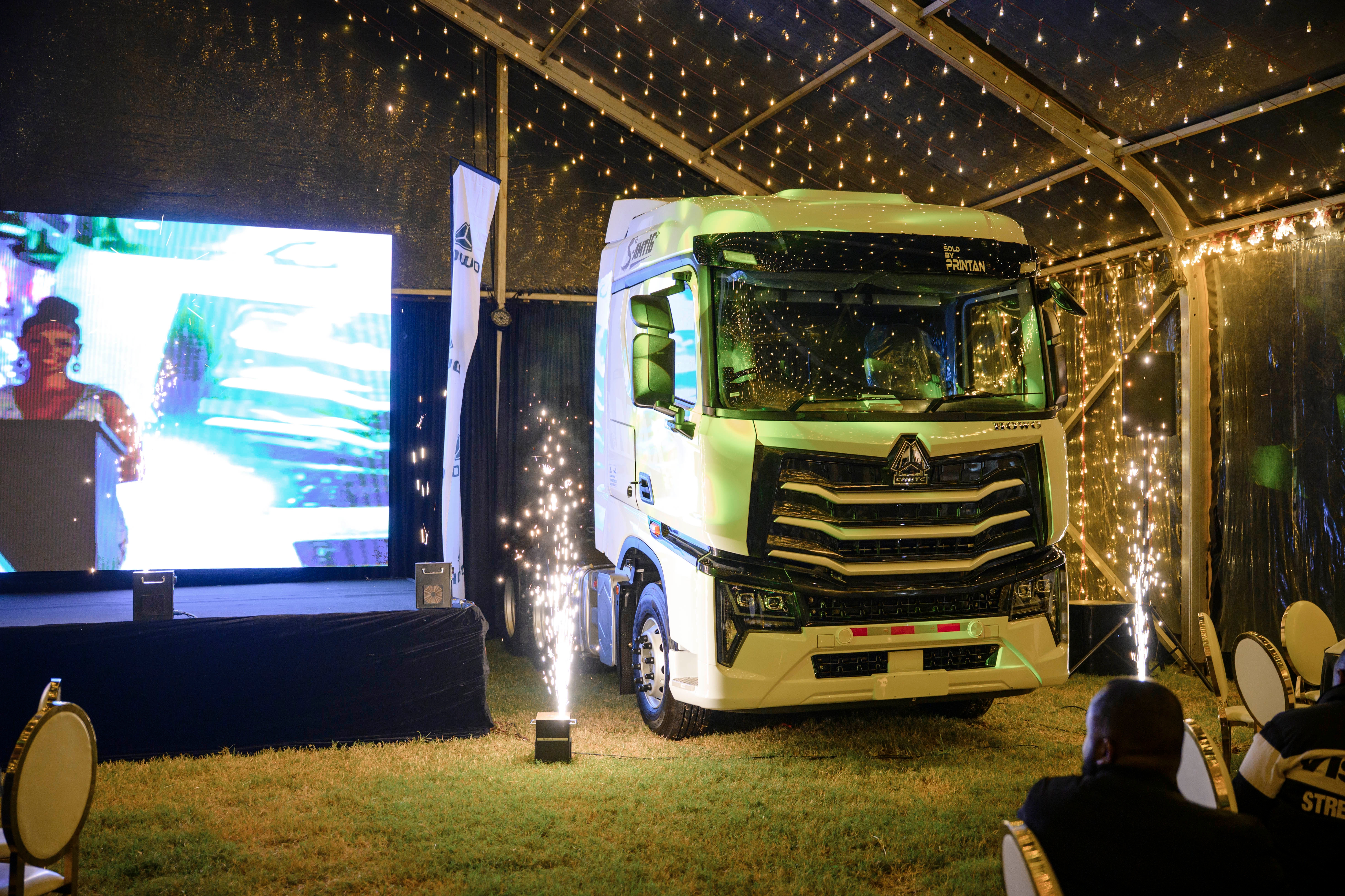 SINOTRUK успешно провела презентацию нового продукта HOWO-MAX в Кении